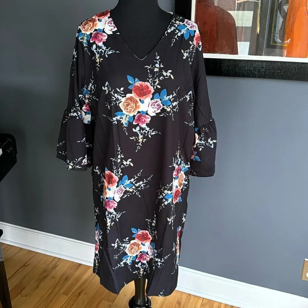 Cherfly black floral V neck ruffle bell sleeve lined shift midi. NWT. Large.